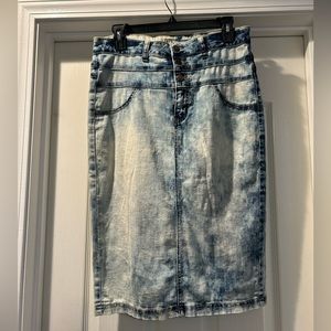 VIP JEANS SKIRT SZ L